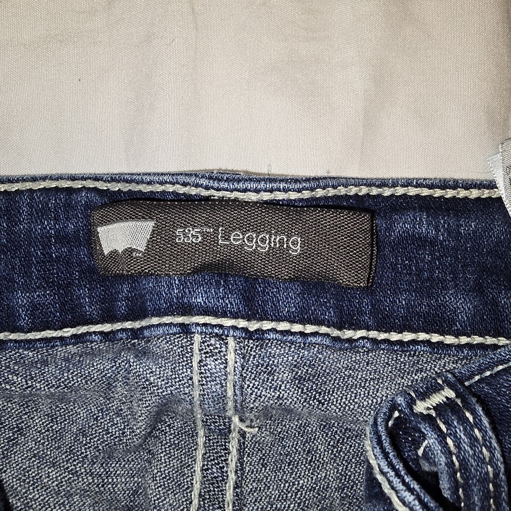 Levi jeans - Picture 4 of 7